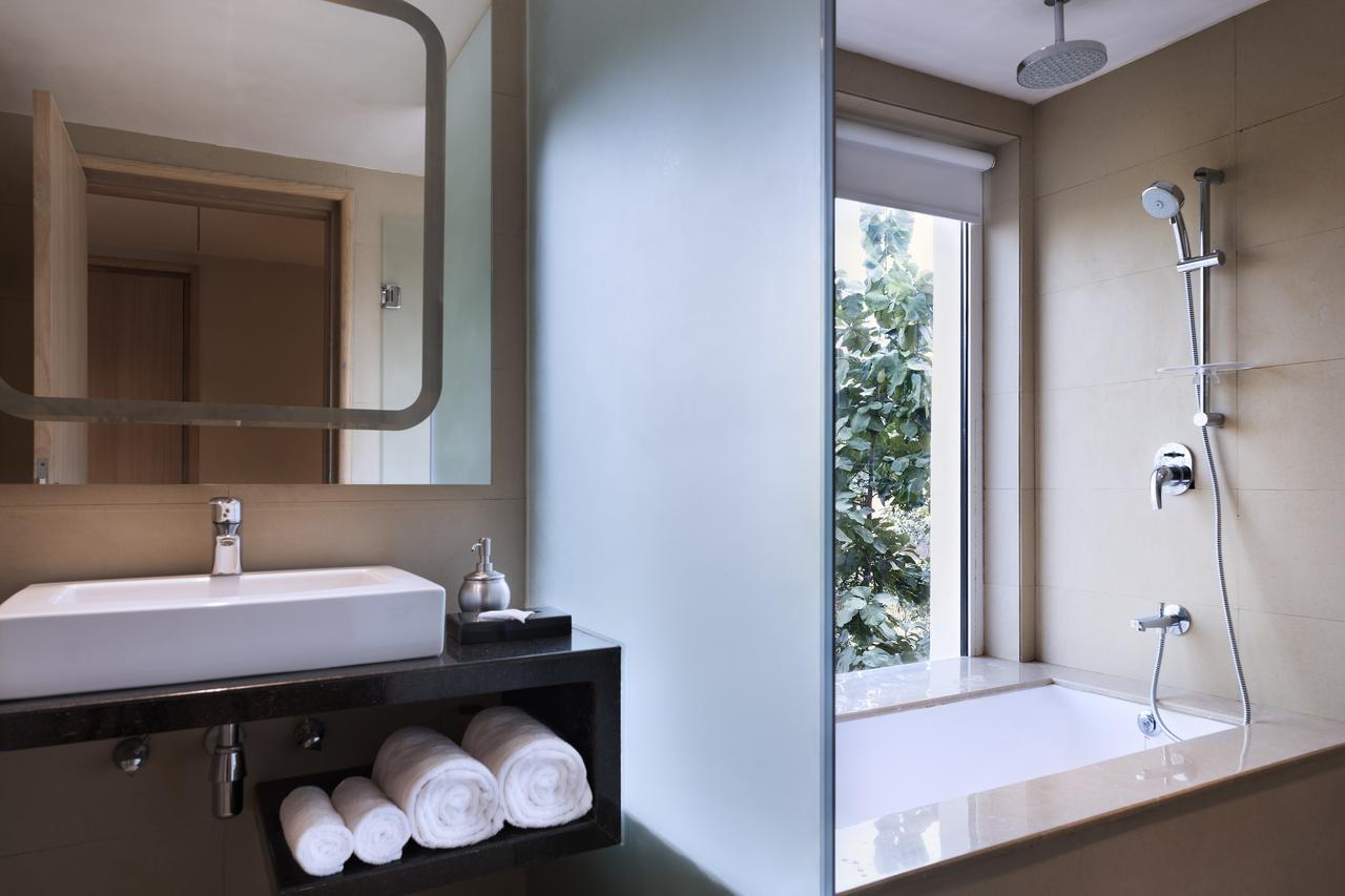 Отель Oaks Bodhgaya Экстерьер фото